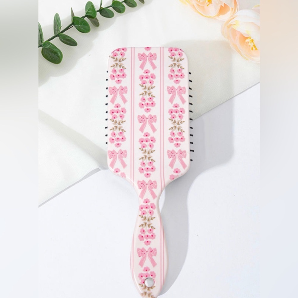⭐️Pink Floral Hair brush - Picture 2 of 2